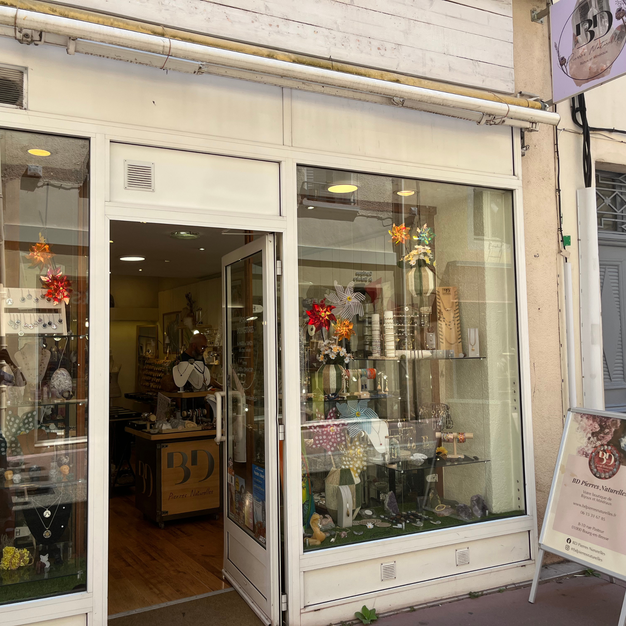 ✦ Une boutique proche de vous